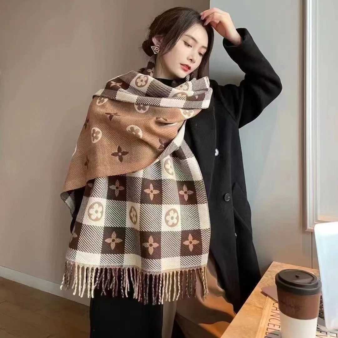 Luxury 2025 Luxury Winter Cashmere Scarf Women New Design Warm Pashmina Long Tassel Scarves Female Print Shawl Thick Foulard Bufanda Y251114