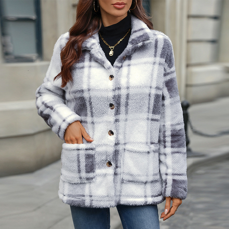 Temperament plaid woolen coat autumn and winter loose long sleeved thick cardigan top