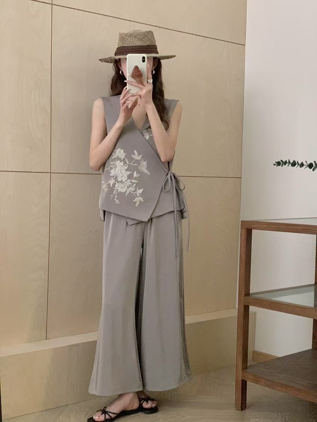 Women's Minimalist Casual Pants with Acetic Acid Fabric