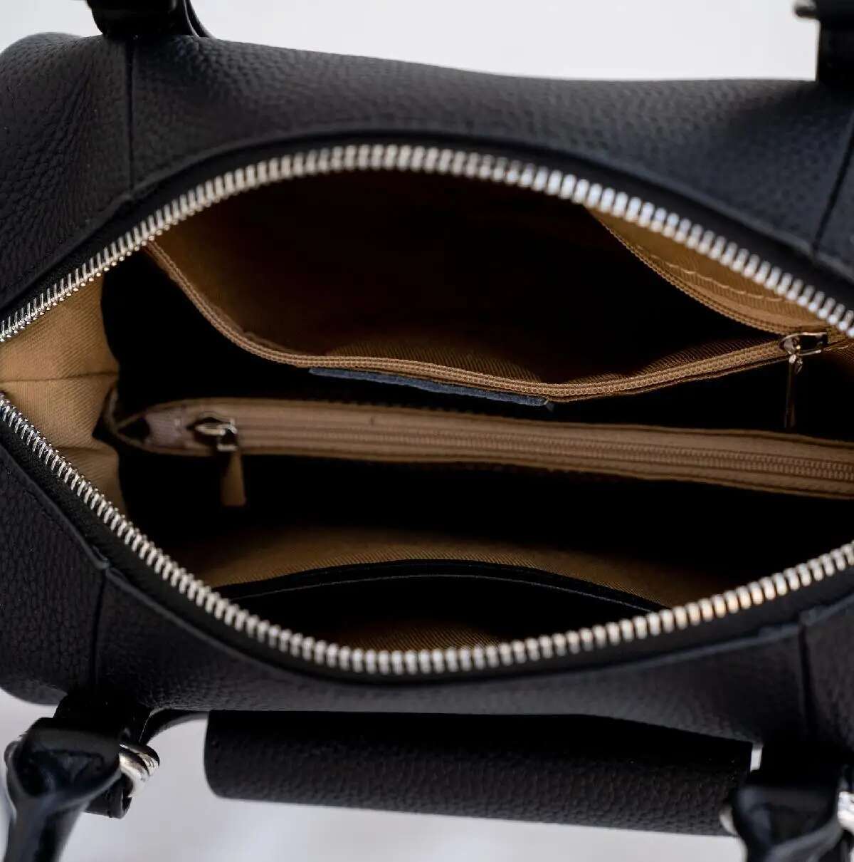 Designer bag handbag women's new single shoulder crossbody fake pocket wine red coffee color real cowhide daily casual