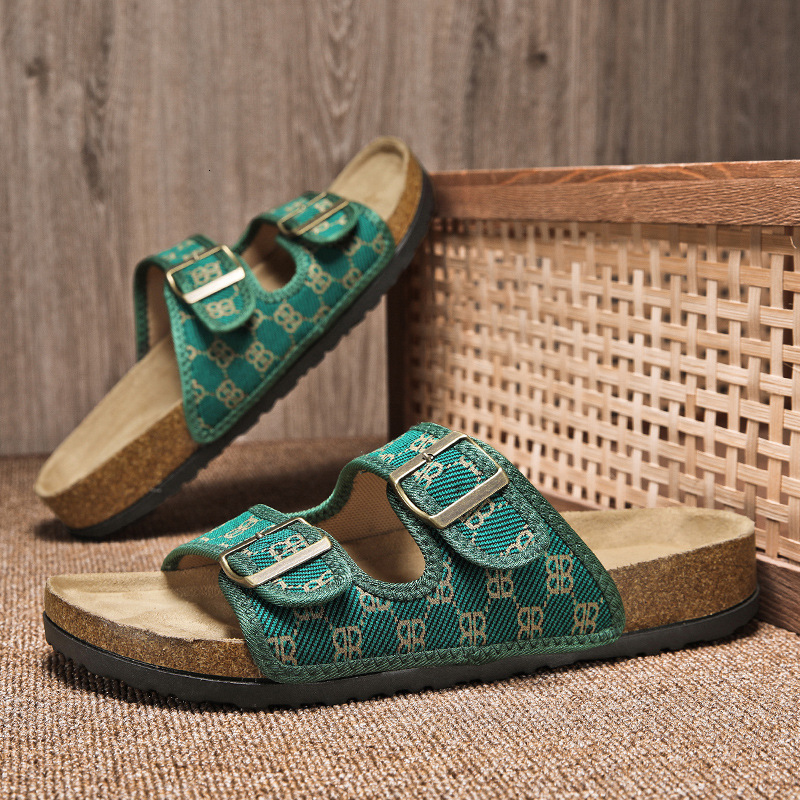 Designer Slippers 25S New Cork Sandals Men And Women s Summer One piece Anti Slip hot Flip Flops Outdoor Beach Shoes