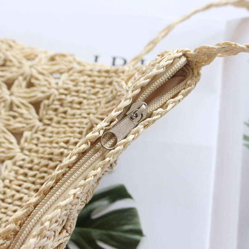 Handmade Beach Bag Straw New Single Shoulder Crossbody Women's Hand Woven Beach Bag, Hollowed Out Tassel Artistic Leisure Versatile Small Bag Kq2