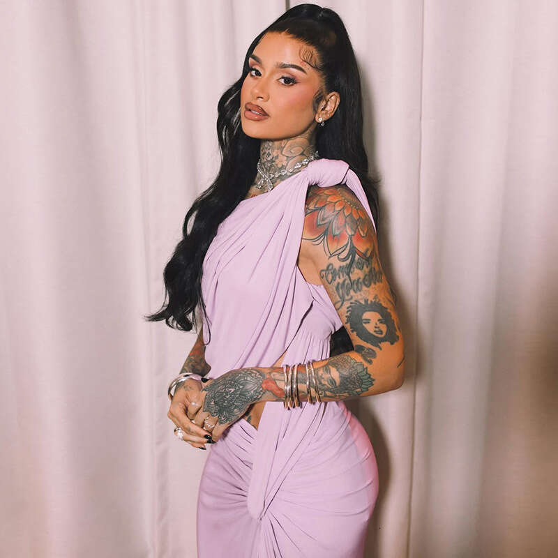 Women's Wear Spring/Summer New Women's Clothing Sweet And Fresh Fake Two Irregular Twisted Shoulder Sleeveless Open Umbilical Long Skirts