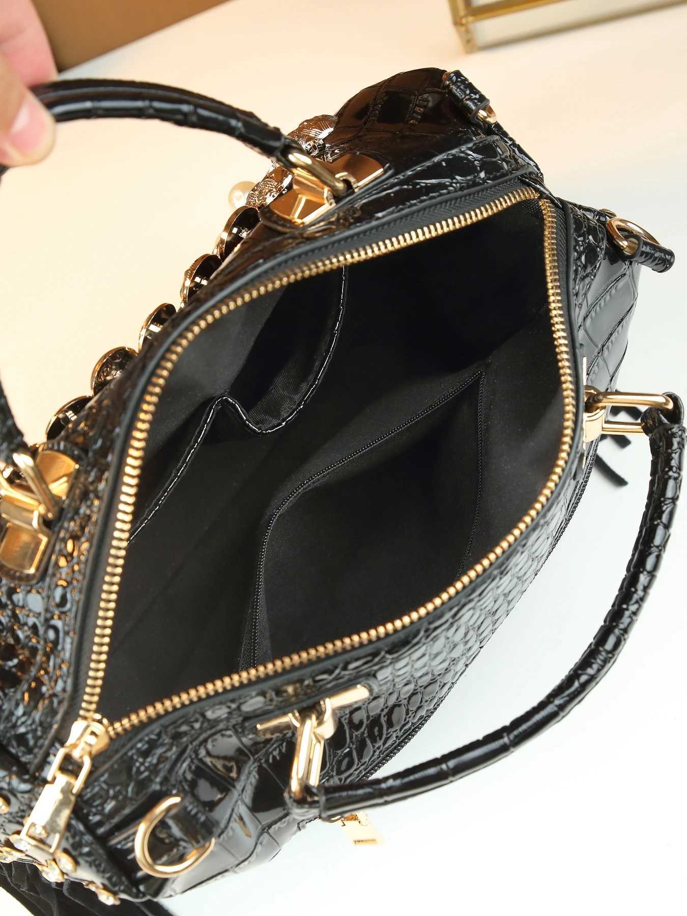 European and American trend diamond-encrusted pearl womens hand-held large-capacity shoulder messenger bagW251115