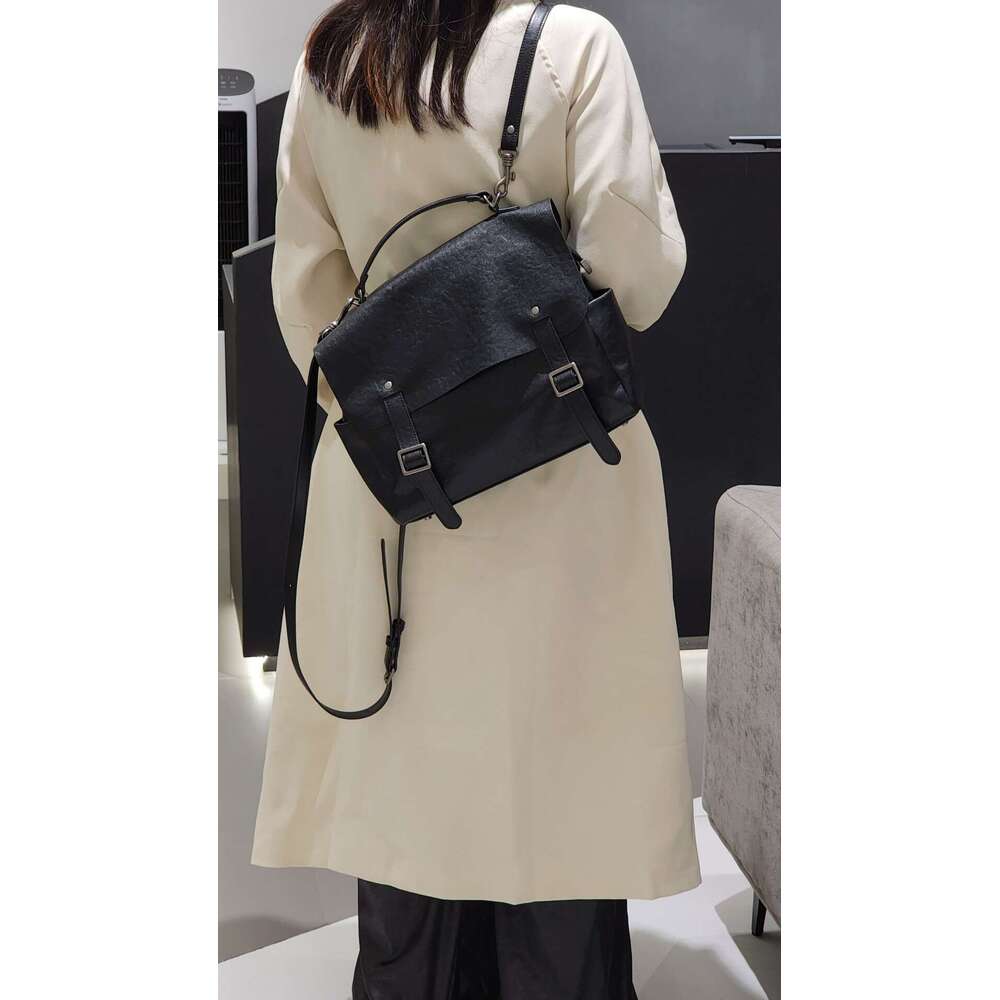 Mm Women's Bags Women's Backpack With Large Capacity, Fashionable Commuting Backpack, Casual Travel Shoulder Bag, Wind-Driven Messenger Bag