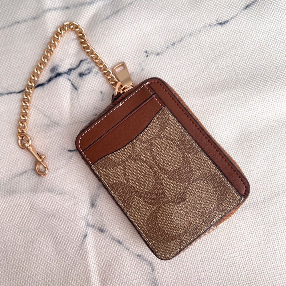 Designer Keychain For Women Bag Charm designer Keyring cherry Fashion Mens Key Chain Leather Wallet Keychains Luxury Mini Purse Bag Pendant dhgate