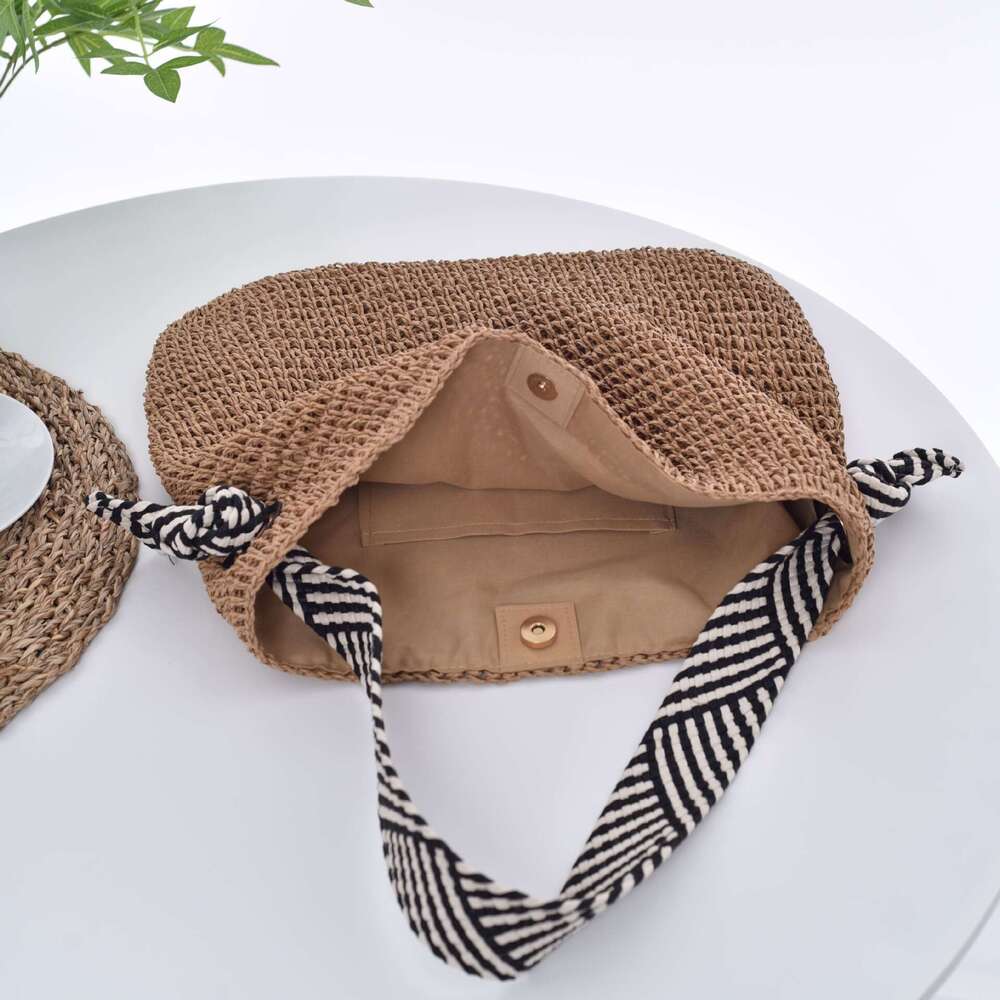 Handmade Beach Bag Navy Handmade Grass Woven Crochet Versatile Vacation Beach Ocean Style Black And White Strap Single Shoulder Women's Bag Kq2