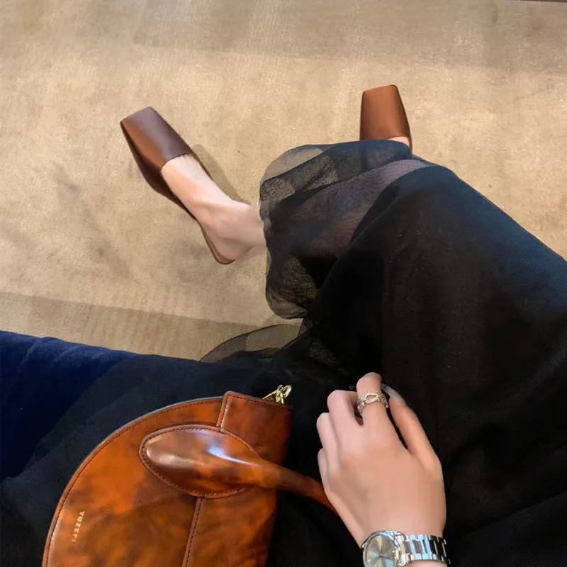 Stain Slippers Womens Fashion Concise Square Toe Triangular Heel Womens Shoes Summer Solid Color Casual 250411