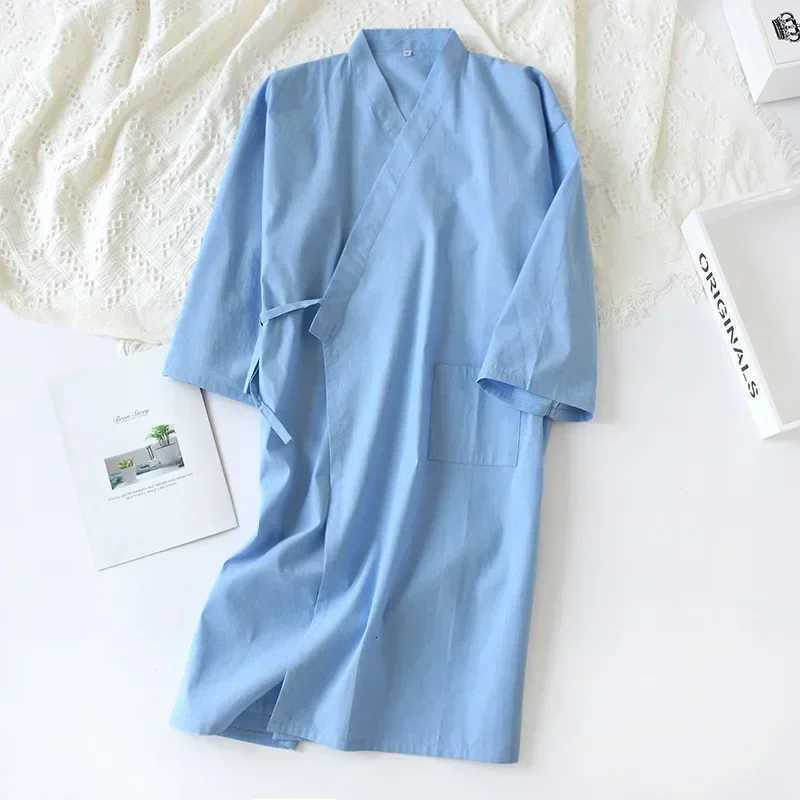 The New Four Seasons Men Is Cotton Linen Robe Mens Solid Color and Dress Robe Middle-aged Home Bath Steam Clothing Gentlemen C251115