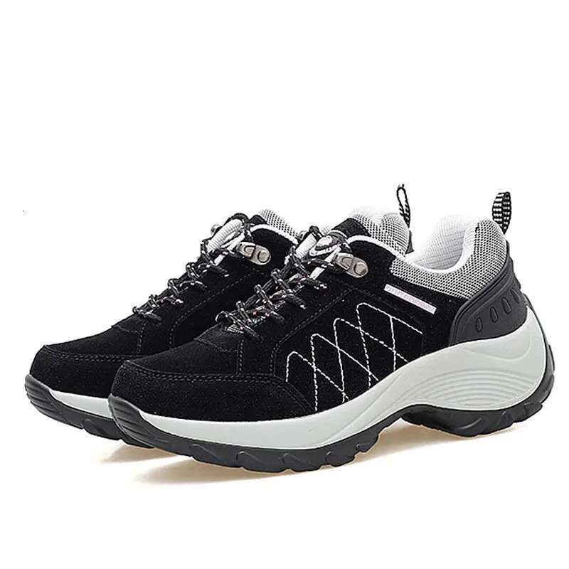2025 new women's sports height increasing casual running designer fashionable anti slip comfortable hiking shoes