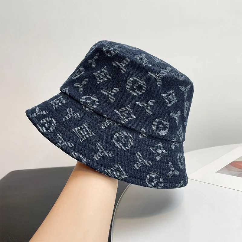 Fishermans Hat Fashionable Temperament Fragrant Feng Shui Bucket Hat Eye-Catching Face Small Washed Pattern Denim HatT251115