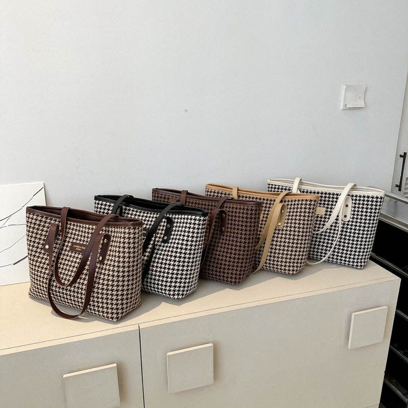 Fashion Commuting Large Capacity Autumn Plaid Trendy Casual New Shoulder Tote Women's Bag