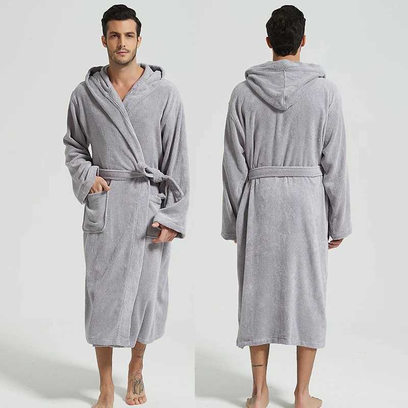 Men Bathrobe Hooded 100 Cotton Thick Warm Towel Fleece Cotton Dressing Gowns Long Bath Robe Hotel Spa Soft Bridesmaid Robe C251115