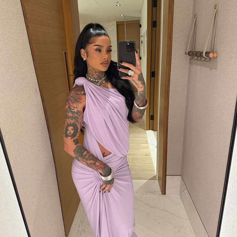 Women's Wear Spring/Summer New Women's Clothing Sweet And Fresh Fake Two Irregular Twisted Shoulder Sleeveless Open Umbilical Long Skirts