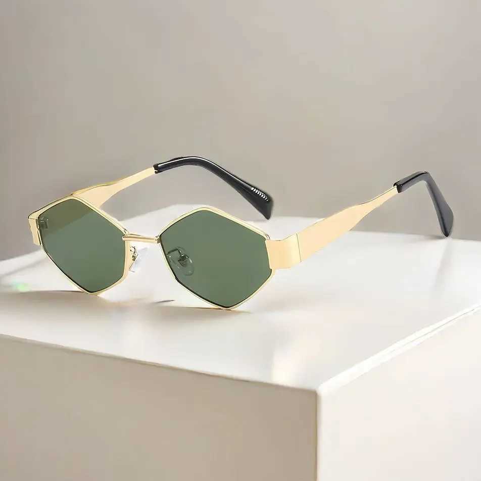 Fashion Hexagon Sunglasses for Women 2025 Luxury Brand Design Unique Polygonal Sunglasses for Men Retro Small Frame GlassesT250414
