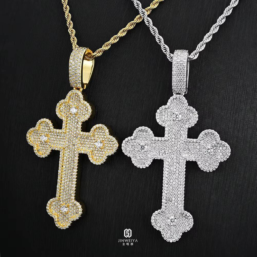 Wholesale S925 Silver Gold Plated VVS Moissanite Cross Pendant Iced out Hip Hop Style Classic Design for Necklace