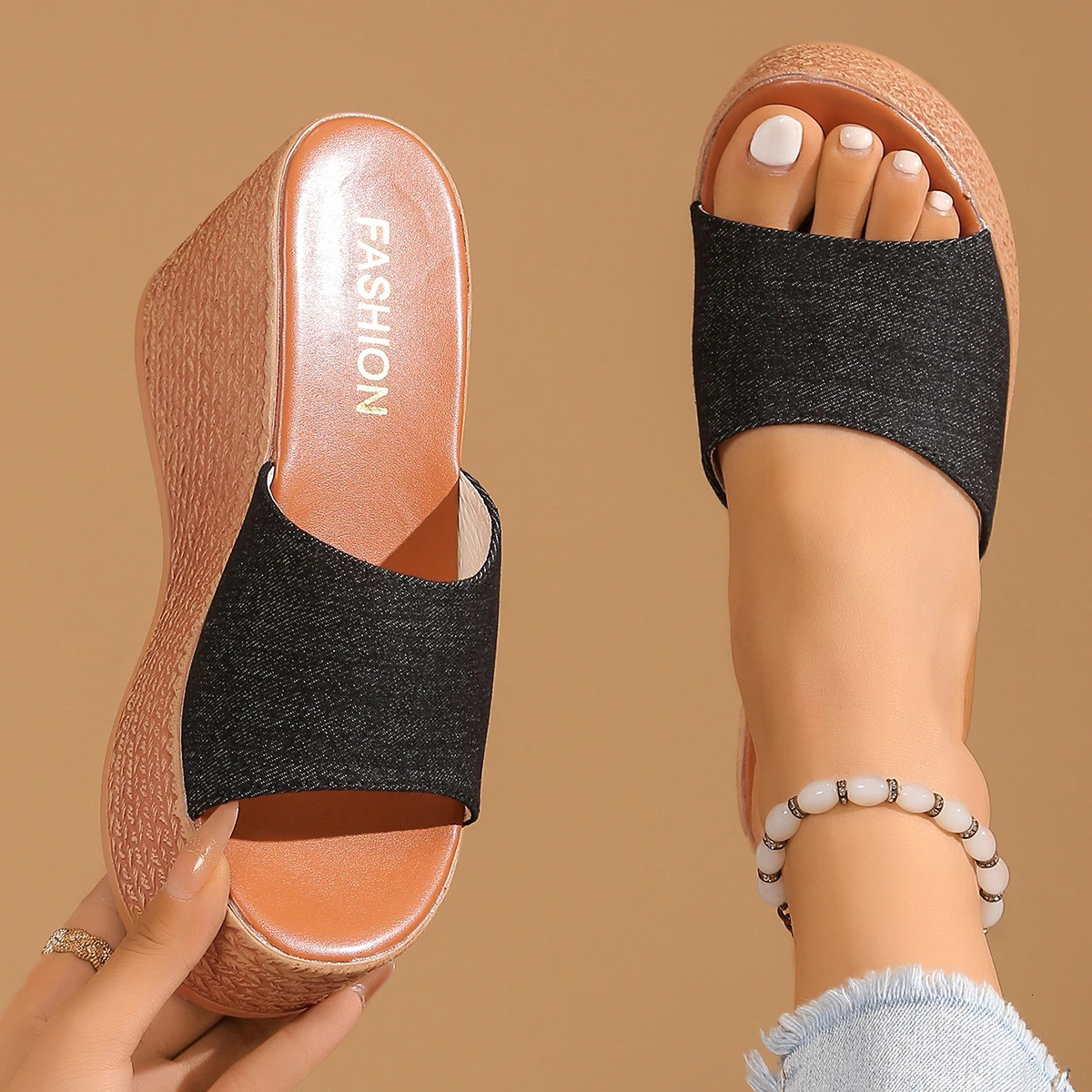 Women Platform Outdoor Beach Wedges Slippers Summer Comfortable Minimalist Sandals Sexy Slippers Women Slides Women 250411