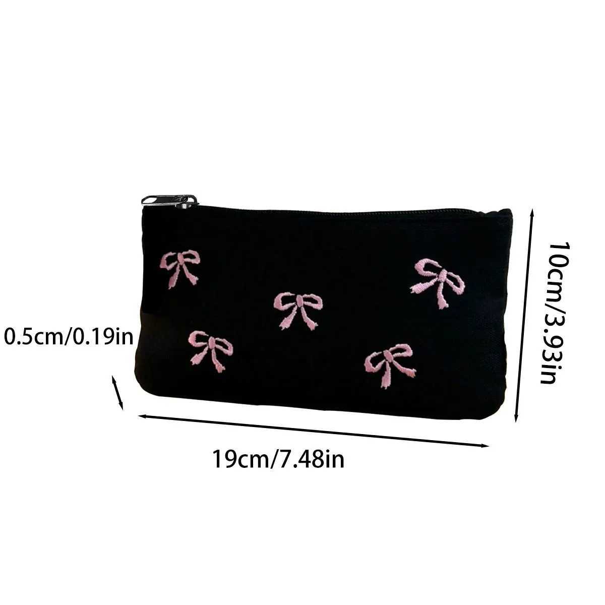 Black butterfly embroidery pencil case high appearance cosmetic storage bag simple interior cosmetic bag 1 pack (zipper direction random)XJ250415
