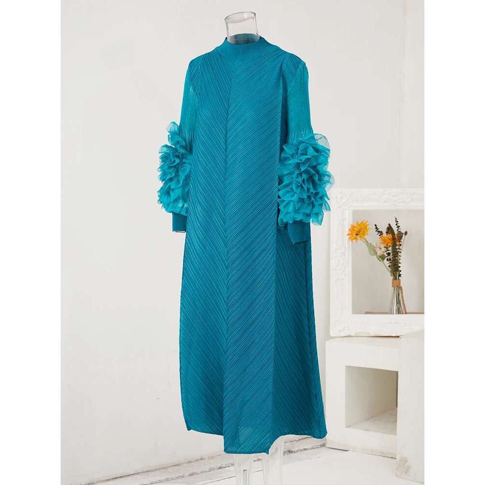 LANMREM Maxi Pleated Dress Round Neck Spliced Fungus Full Sleeve Dresses For Women 2025 New Spring Clothing 2Qa1331