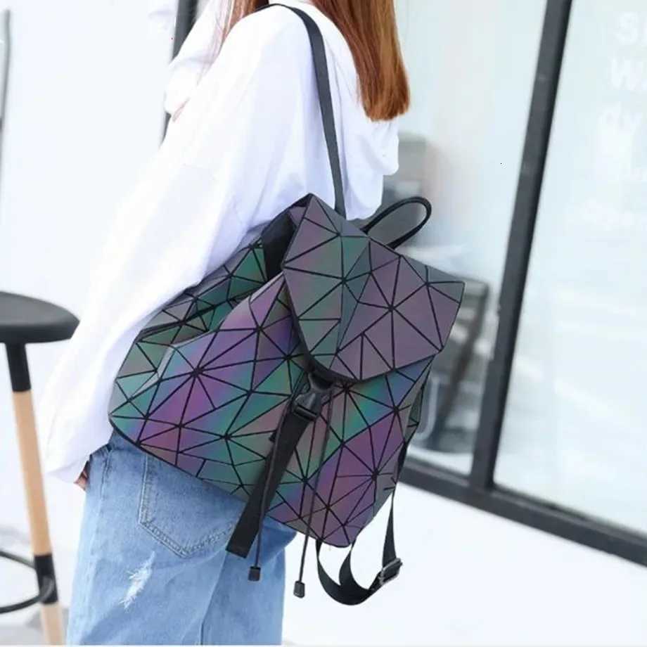 Fashion Luminous Women backpack Drawstring folding backpack Triangle Sequin Backpack for Reflective strip Female student bagW251114