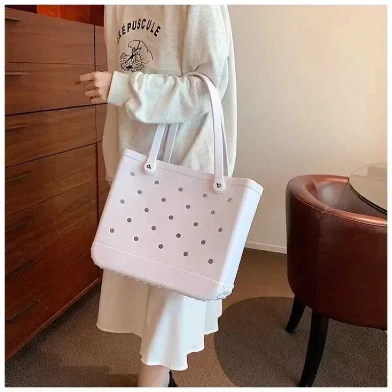 EVA beach jelly bag waterproof womens shoulder bag large capacity portable handbag summer swimming pool fashionable womens handbag W250415