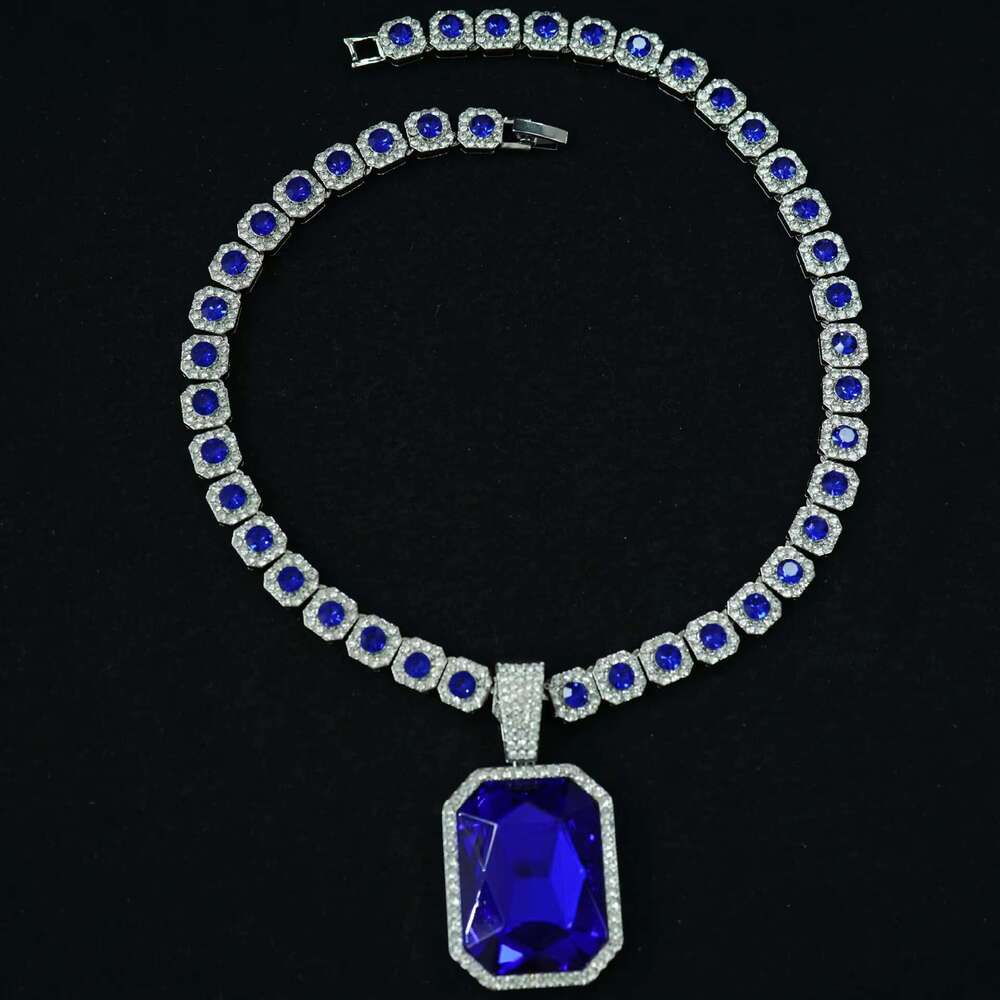 DHcollection Colorful Cuban Chain With Colorful Large Pendant Men's Chilled Necklace Accessories