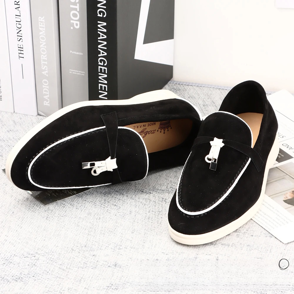 2025S New Designer Casual Shoes Rnvh Owewj Loafers Leisure None Solid Ing Slip On Flats Designer Shoes Fashion