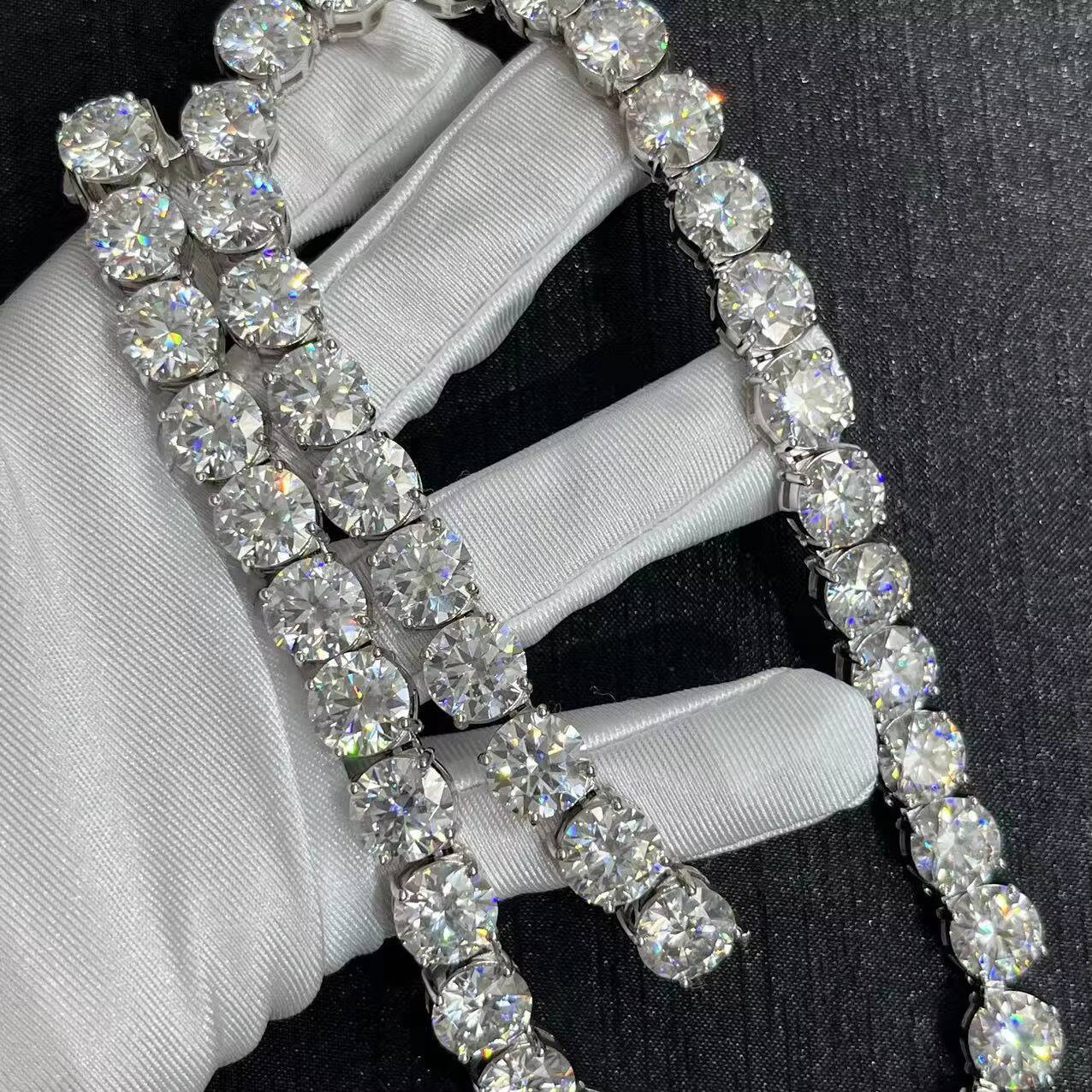 Pretty Hot Sale VVS Moissanite Diamond Tennis Chain Necklace 925 Silver Jewelry Color Tennis Chain