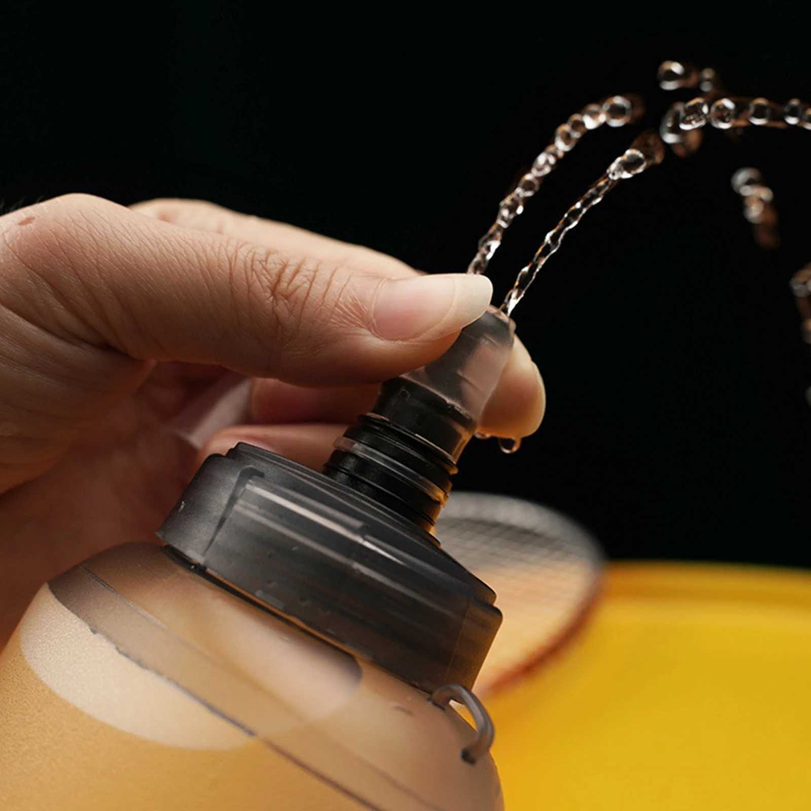 500ml Soft Folding Water Bottle TPU Collapsible Outdoor Sports Water Bags For Running Cycling Hiking Outdoor Hydration Pack BagsW251114