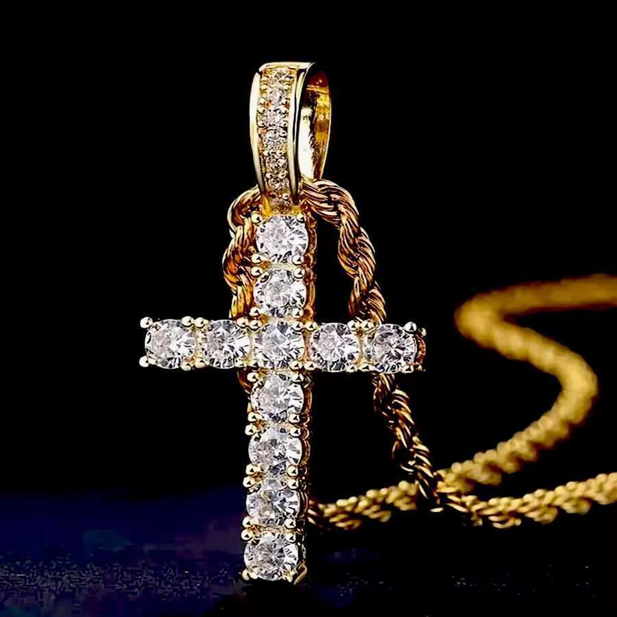 DHcollection Real Gold Plating Hip Hop Brass With One Row Bg Zircon Cross Pendant Necklace