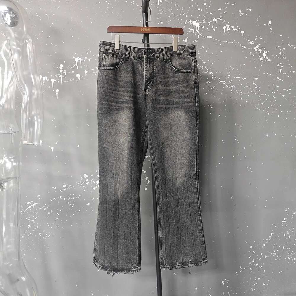 Distressed Niche Design Black Grey Micro Flared Jeans Men's Loose Trend Straight Hole Bottom Casual Denim Trousers 28W5868