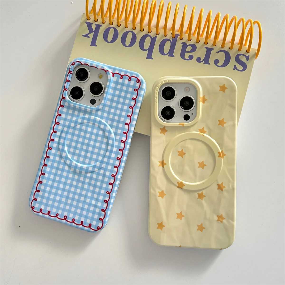 Fashion Wrinkle Texture Plaid Pattern Magnetic Phone Case For iPhone 16 Pro 15 14 Pro Max Cover with Stand Cute Cases J251202