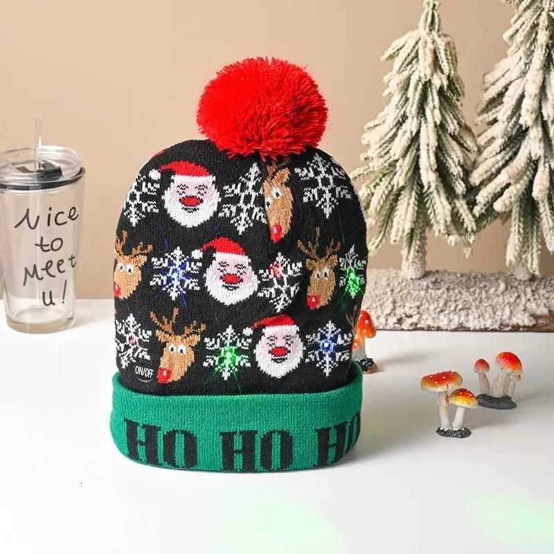 Christmas LED Knit Hat Light-Up Unisex Beanie for Men and Women Perfect for Parties and Gifts Glow-In-The-Dark Holiday Cap Y251115