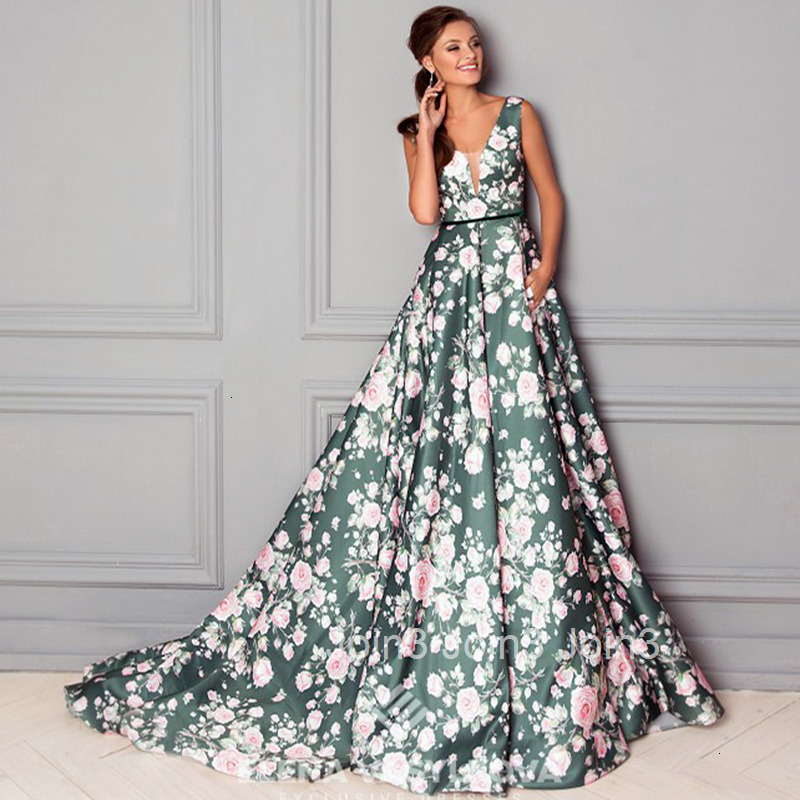 2025 Summer New Womens Fashion Elegant Dress Bohemian Style Printed Large Swing Long Dress