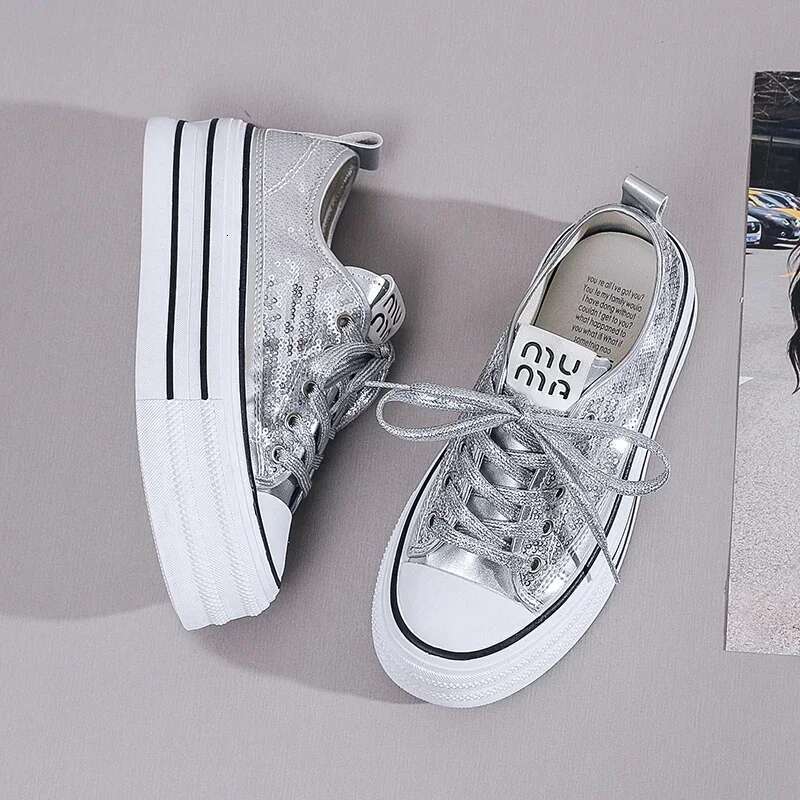 2025 new women's designer fashion sports shoes, height increasing sports travel shoes