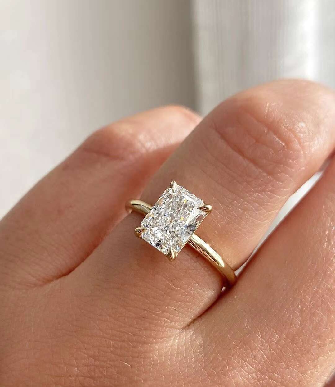 Moissanite Gold Rings 4 Prong Radiant DEF Moissanite Diamond Ring 14k Gold Wedding Bands