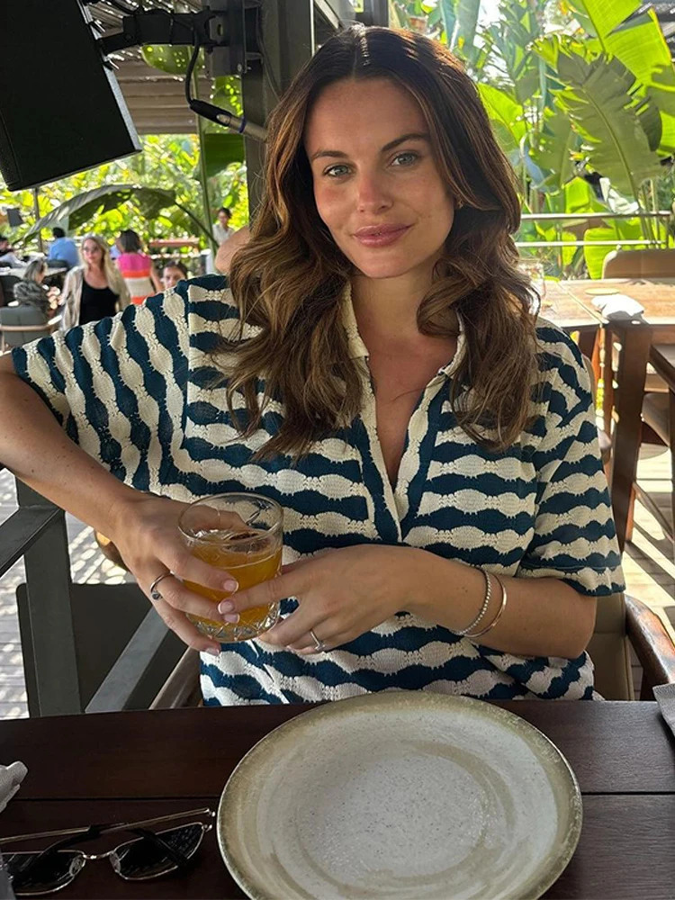 Striped pants womens set casual collar short sleeved T-shirt set loose waist wide leg pants womens set summer womens streetwear 250415