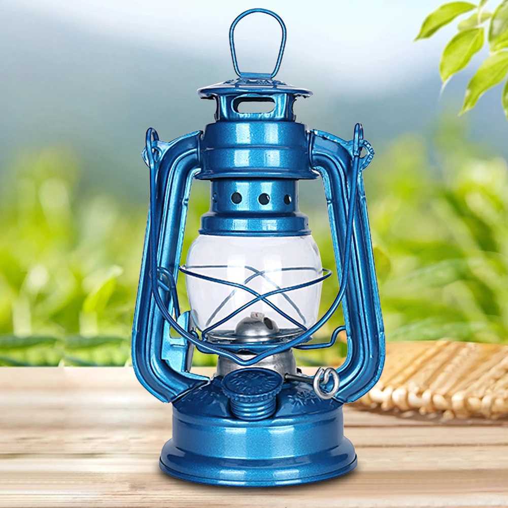 2-1pcs Retro Fuel Camping Lanterns Portable Metal Kerosene Vintage Camp Lamp Hurricane Table Lamps with Handle Yard Tent Light M251115