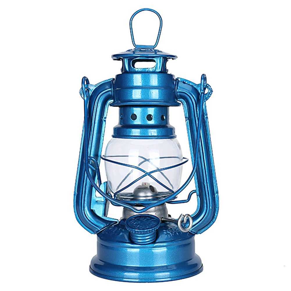 Vintage Fuel Camping Lanterns Metal Kerosene Lantern Hurricane Table Lamps with Handle for Patio Decoration M251115