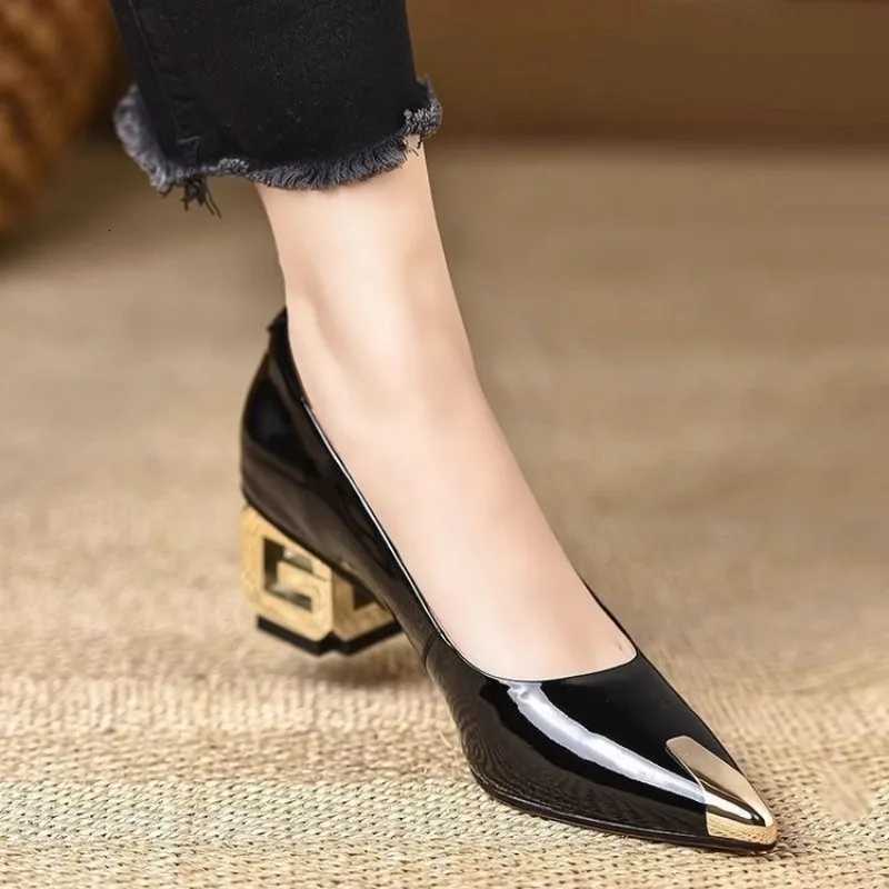Designer Wen Shoes Pumps High H Shoes Wan Spring Summer Shoes for Wen French Patent Leather Metal Pointed Single Shoe Y251115