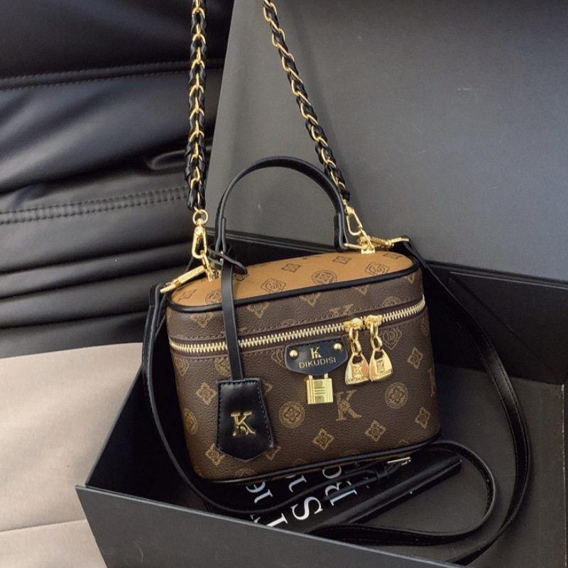 High-quality bucket clutch crossbody chain shoulder designer women's bag, luxury handbag, single-shoulder tote.