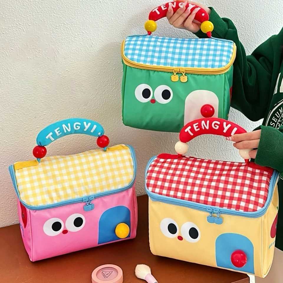 Cute villa makeup bag large capacity multifunctional fresh insulated lunch box handbagXJ250415