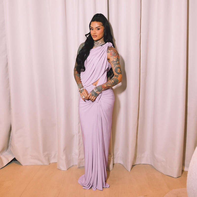 Women's Wear Spring/Summer New Women's Clothing Sweet And Fresh Fake Two Irregular Twisted Shoulder Sleeveless Open Umbilical Long Skirts