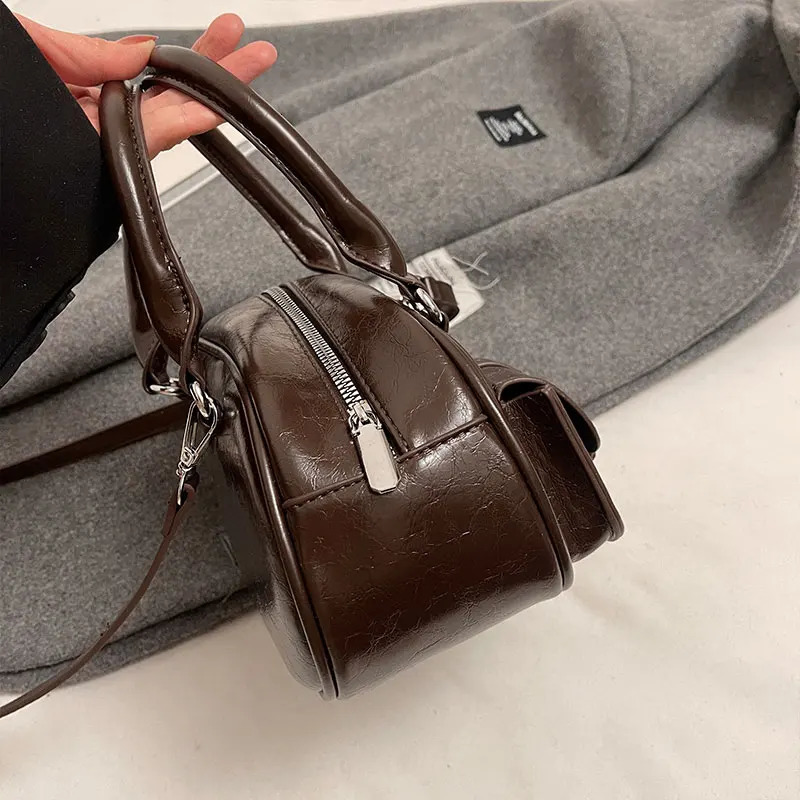 Minimum wax leather pillow bag vintage Boston bag handheld shoulder bag 250410