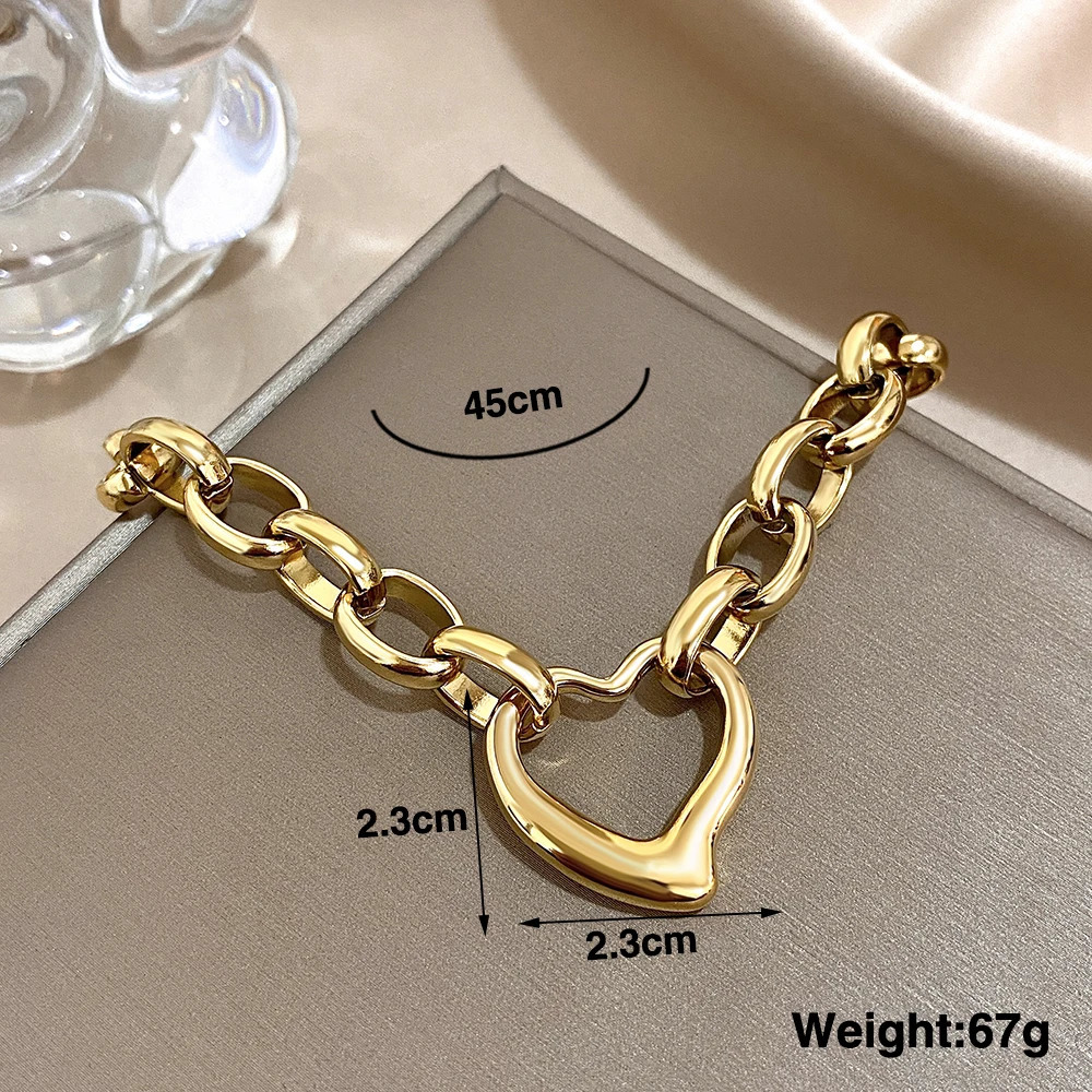 Gold stainless steel irregular hollow heart-shaped pendant necklace female trend metal thick chain sweater necklace jewelry 250408