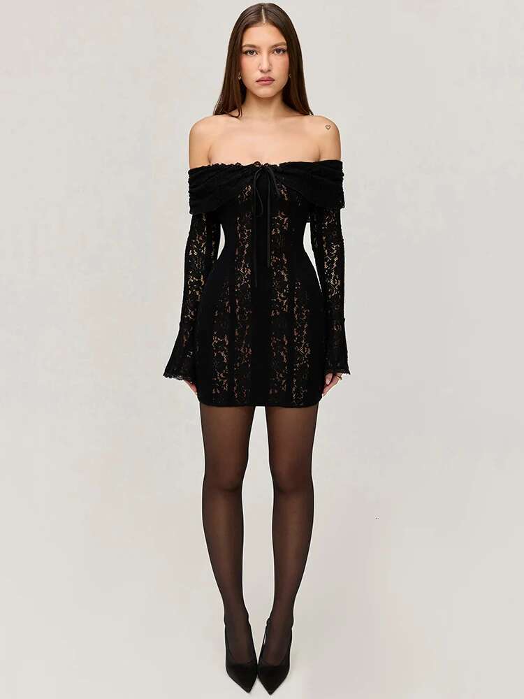 Mozision Lace Off-shoulder Sexy Maxi Women Strapless Backless Sleeve Bodycon Evening Club Party Long Dress Elegant