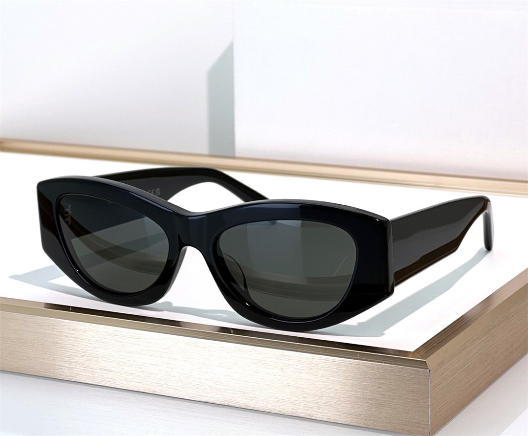 Fashion trend designer 40308 sunglasses for women vintage cat eye butterfly shape acetate glasses summer avant-garde classic style Anti-Ultraviolet Come with case