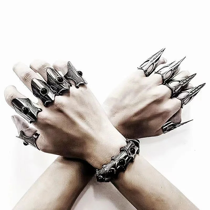 ZHUHE Skeleton Ghost Claw Open Ring Cyberpunk Style for Women Mens Jewelry Accessories Party Gifts 251113