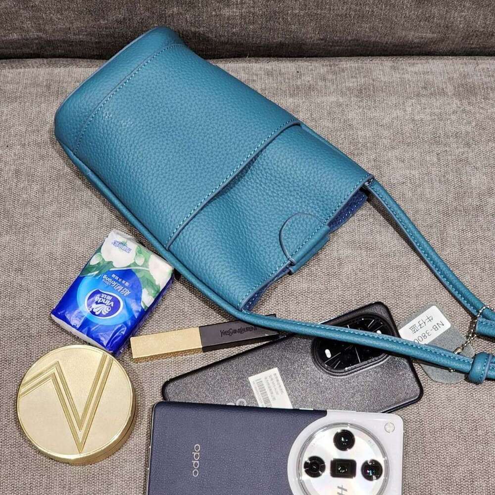 Mm Women's Bags New Super Popular Crossbody Small Square Women's Top Layer Cowhide Texture Phone Bag, Exquisite Mini Shoulder Bag