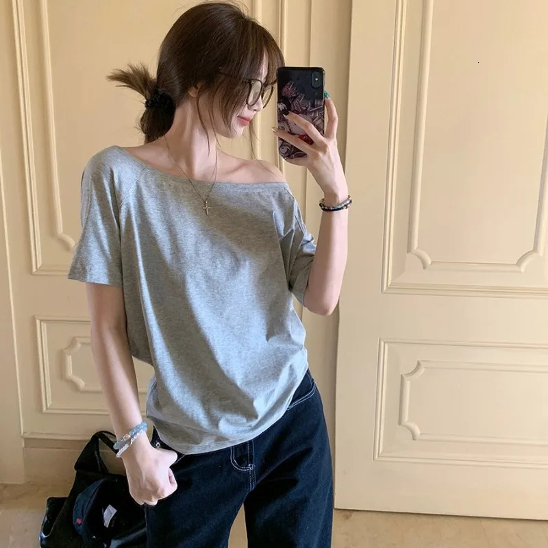 T-shirts Women Niche Off Shoulder Solid Short Sleeve Summer Chic Loose Casual Daily Simple Sexy Korean Trendy Street Tops 250415